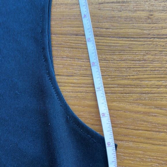 Sleeveless TOPSHOP LBD - Picture 3 of 3